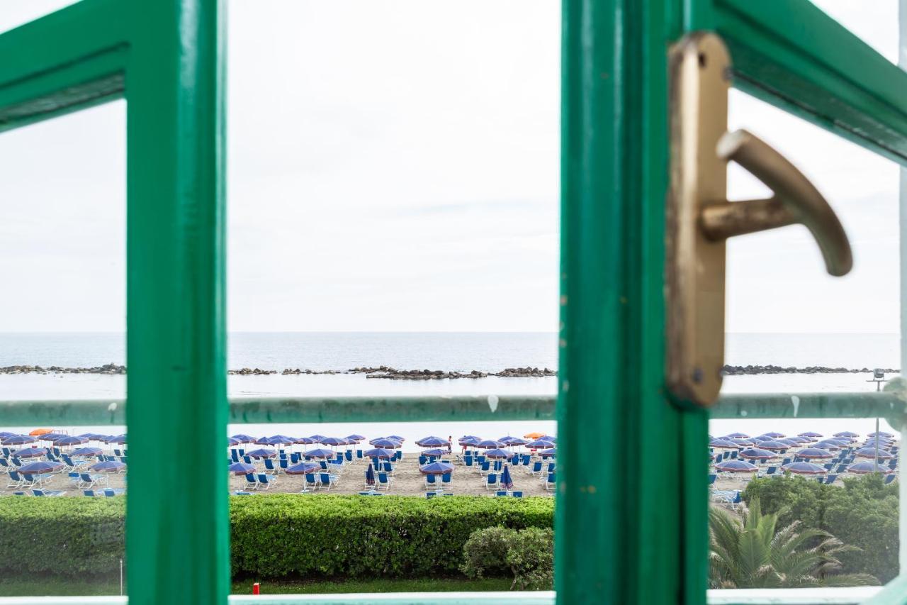 Villaggio Torre Marina Marina di Massa Εξωτερικό φωτογραφία